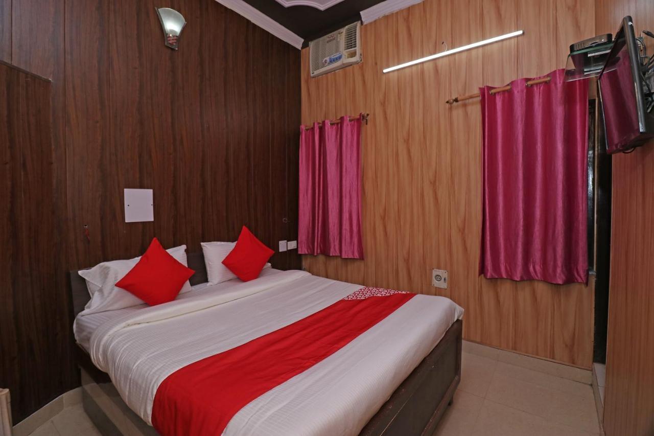 Oyo 27750 Bhagwati Residency Hotell Mirzāpur Eksteriør bilde