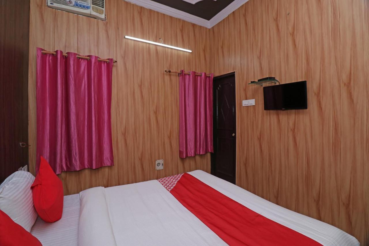 Oyo 27750 Bhagwati Residency Hotell Mirzāpur Eksteriør bilde