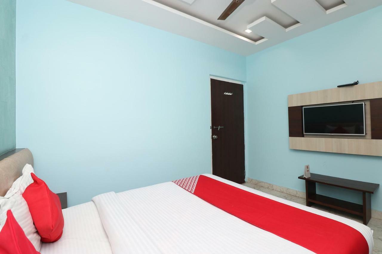 Oyo 27750 Bhagwati Residency Hotell Mirzāpur Eksteriør bilde