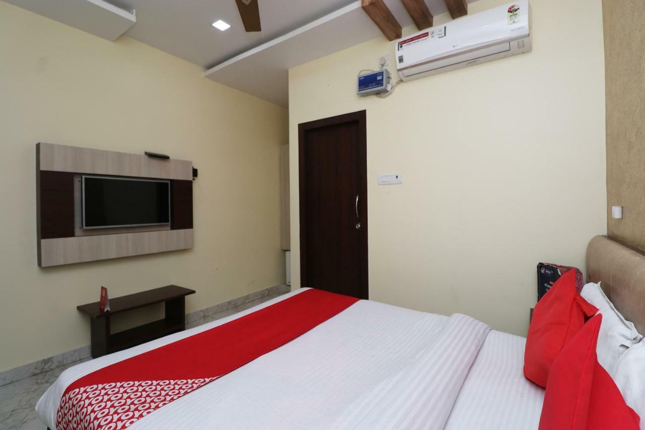 Oyo 27750 Bhagwati Residency Hotell Mirzāpur Eksteriør bilde